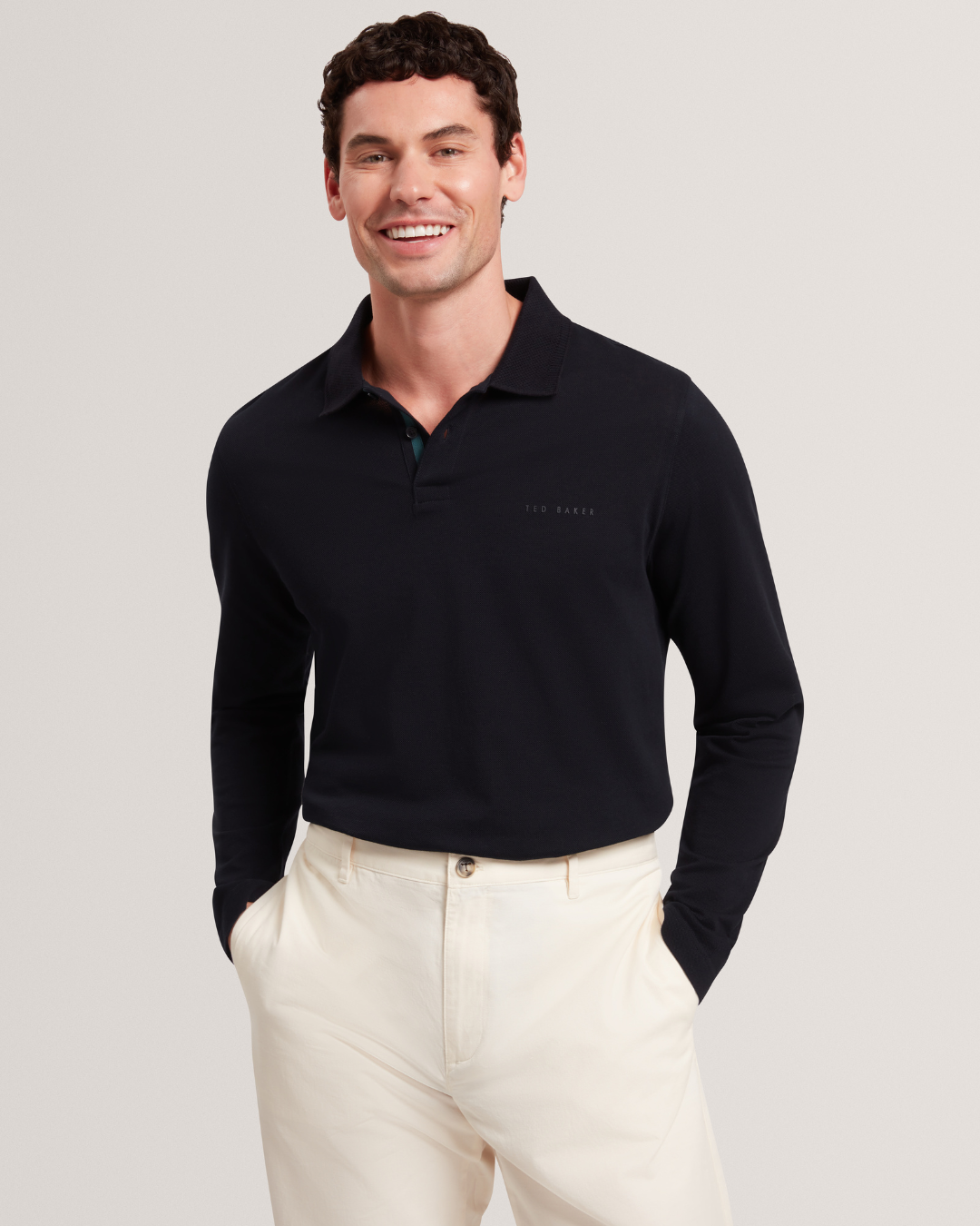 TED WOAN - S280915