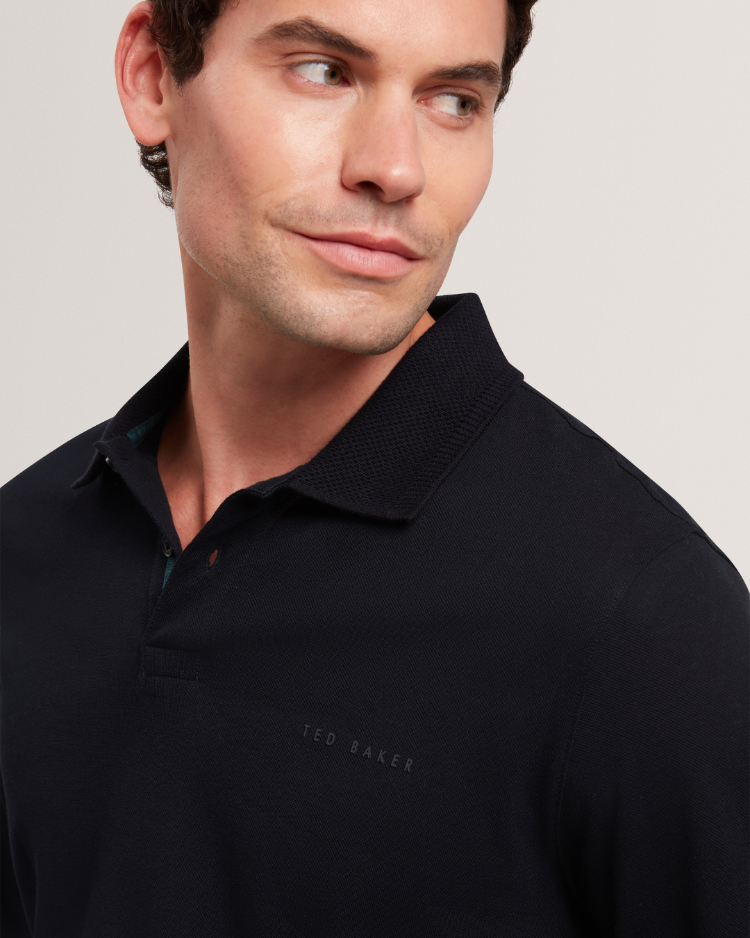 TED WOAN - S280915