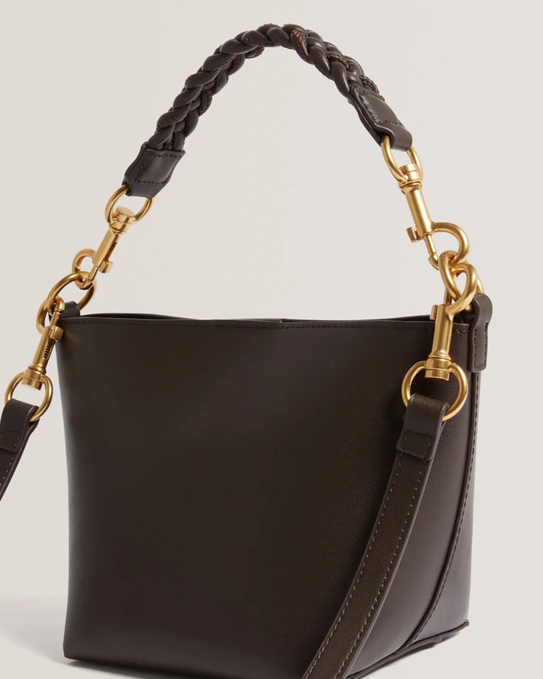 TED WAVELY - S281370