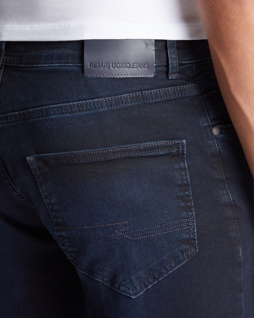 MEN JEANS - 60142